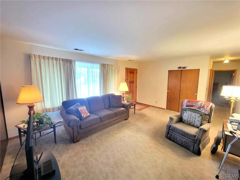 3162 Parkview Drive