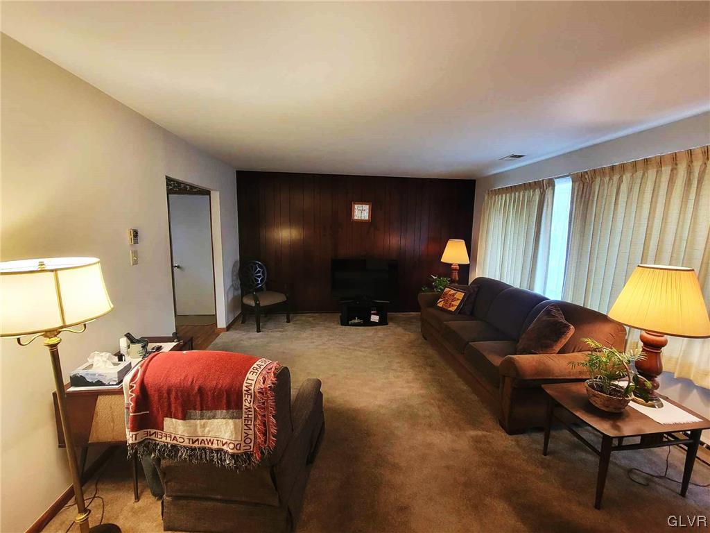 3162 Parkview Drive