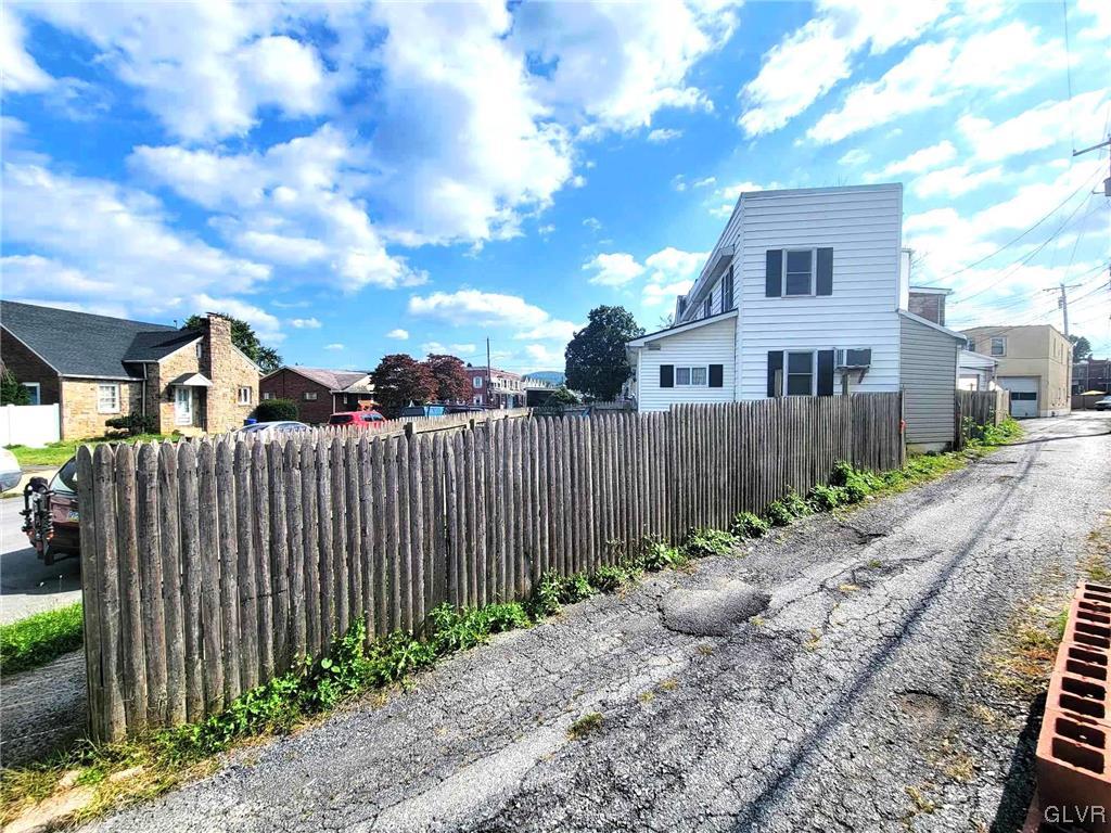 1016 South 10Th Street