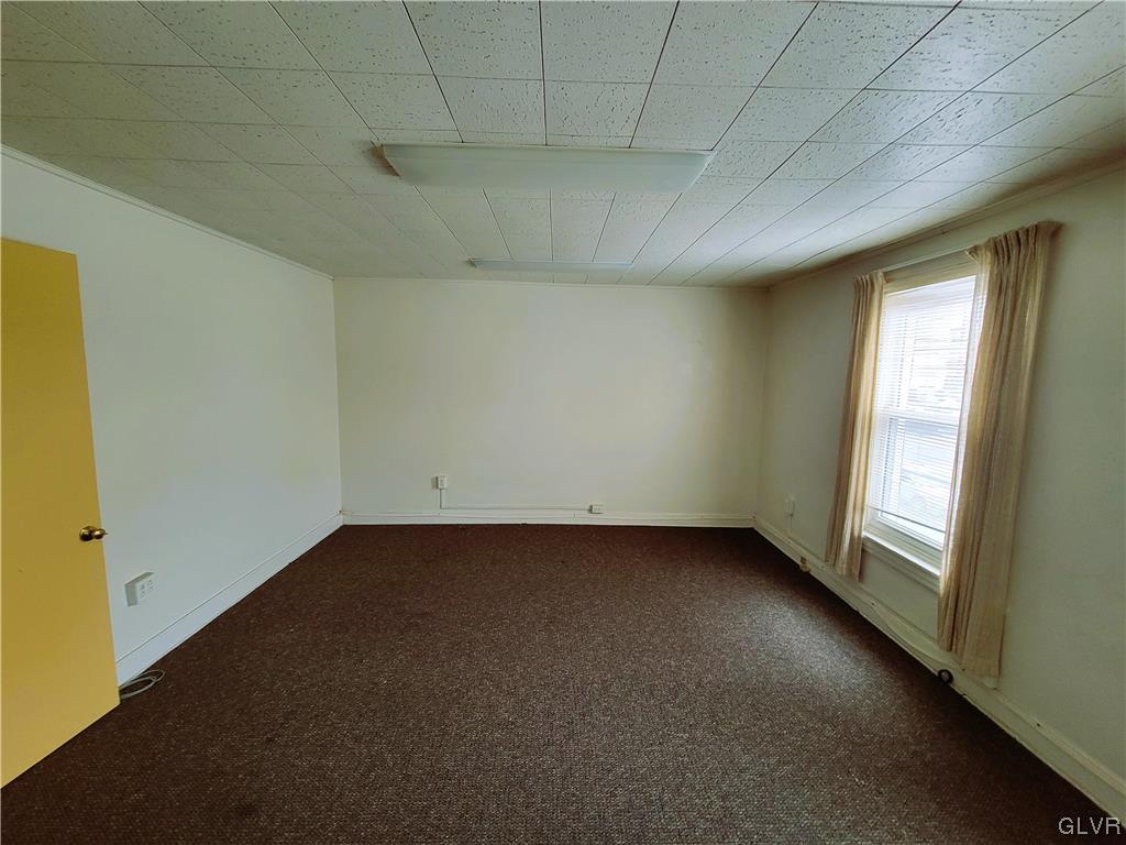 453 West Linden Street