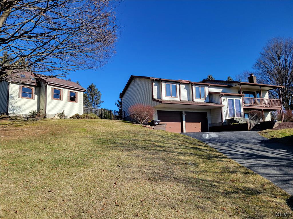 4015 Friars View Drive