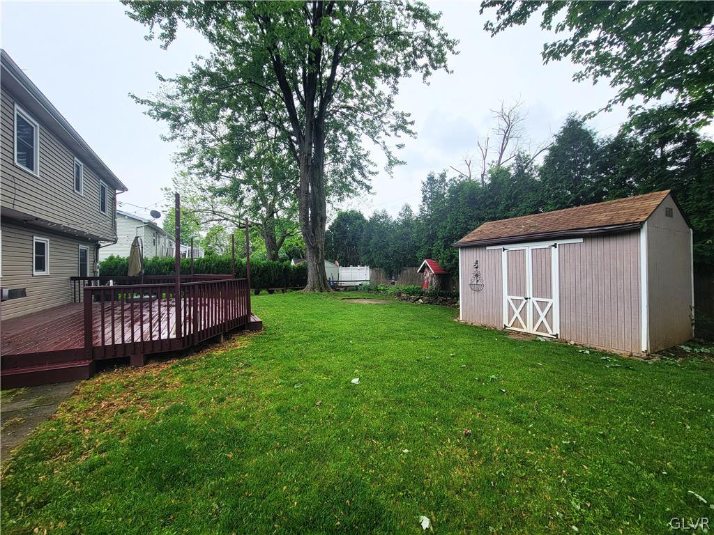 4329 Clear Way