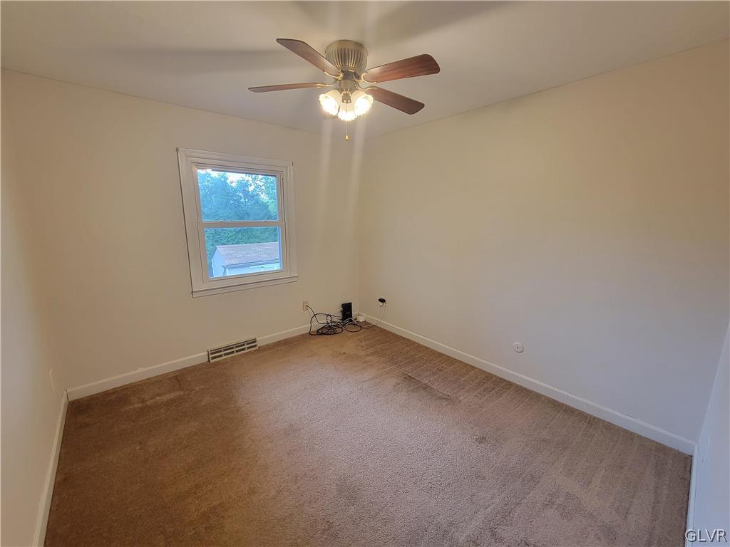4329 Clear Way