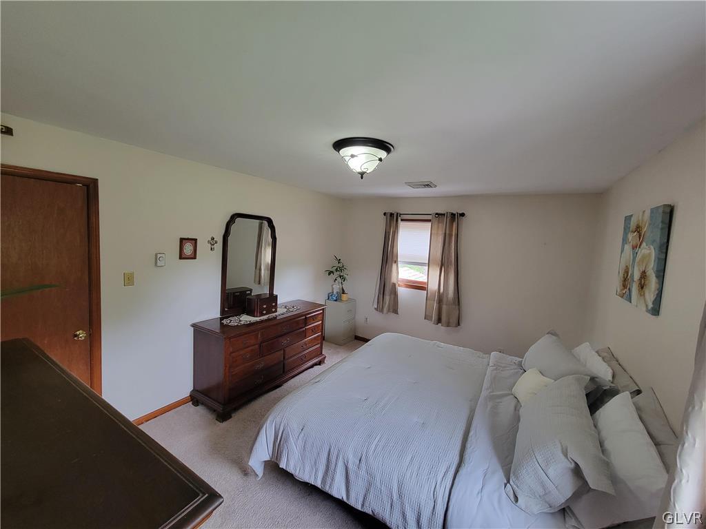 630 Bishops Place