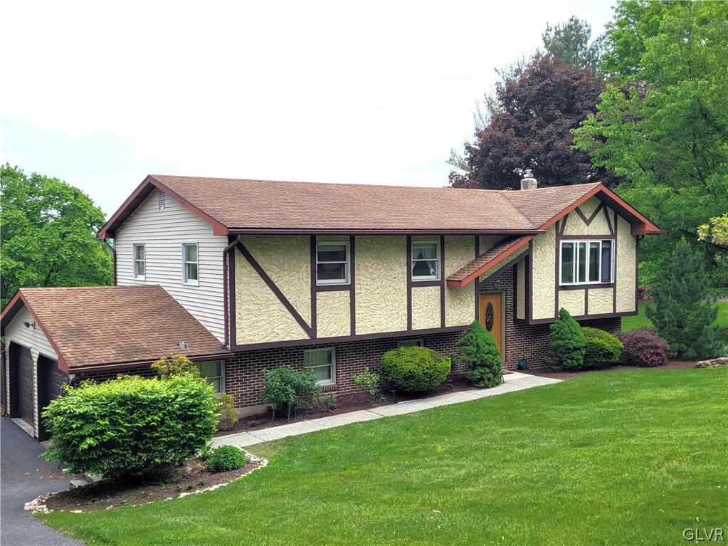 630 Bishops Place