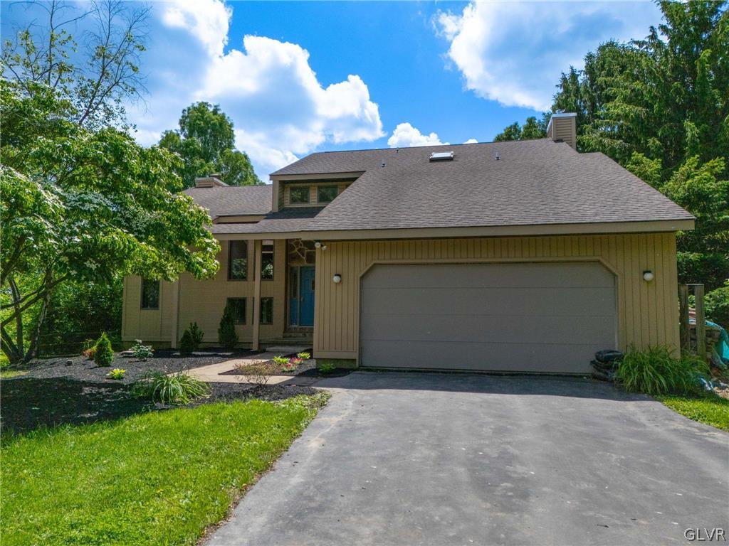 2762 Old Post Road