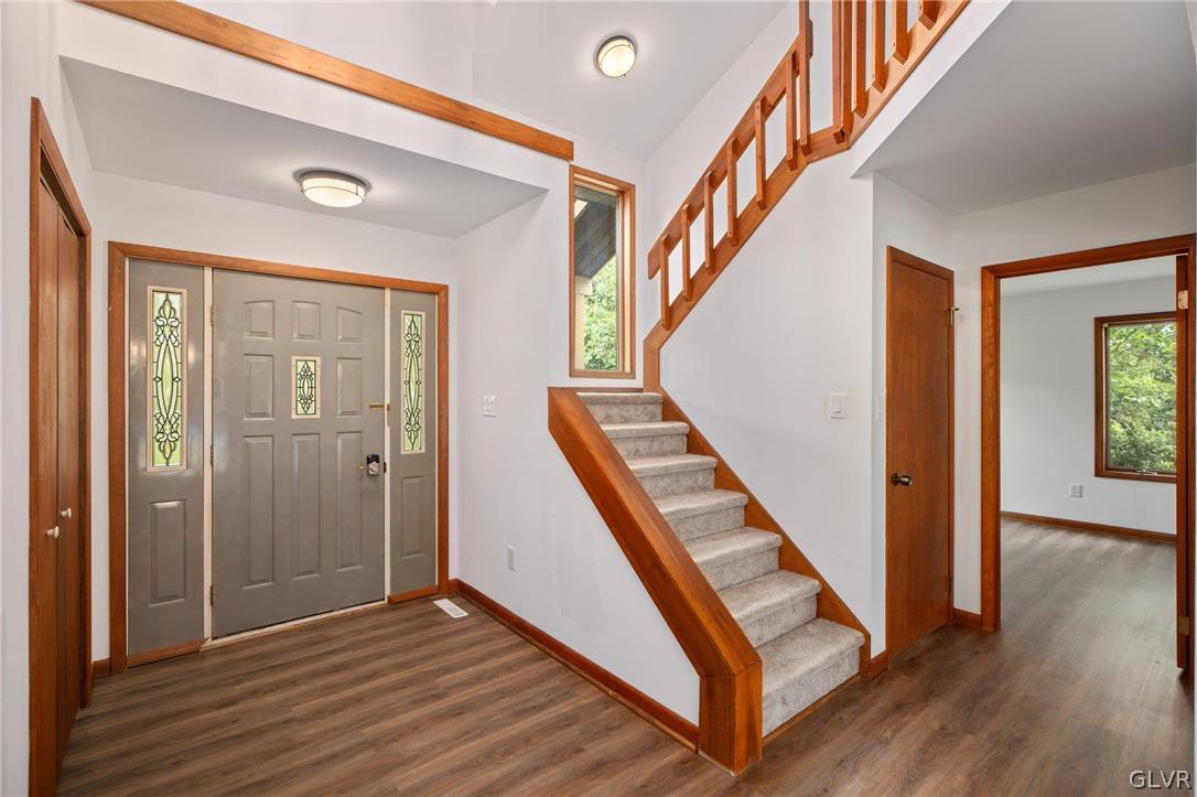 2762 Old Post Road