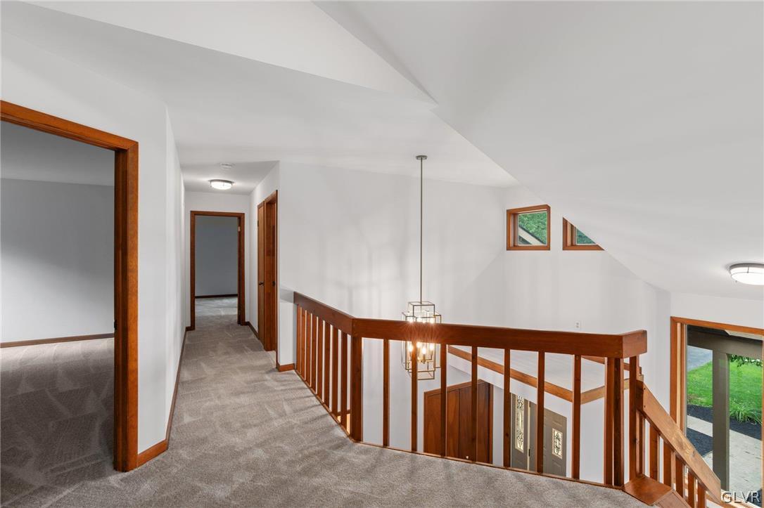 2762 Old Post Road
