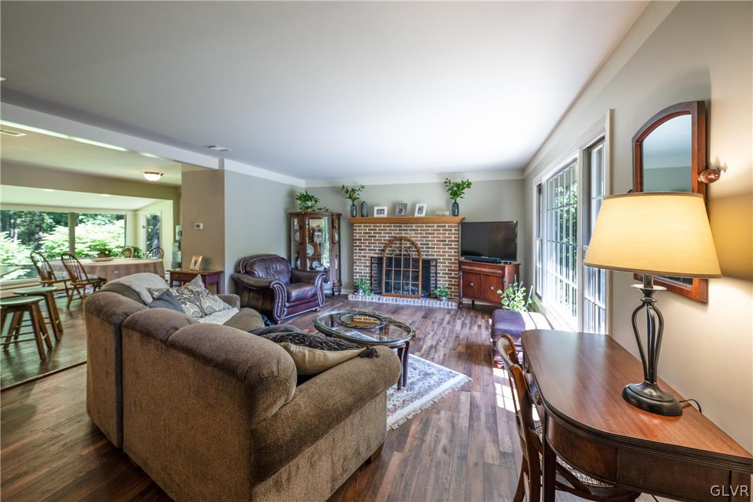185 Brookside Lane