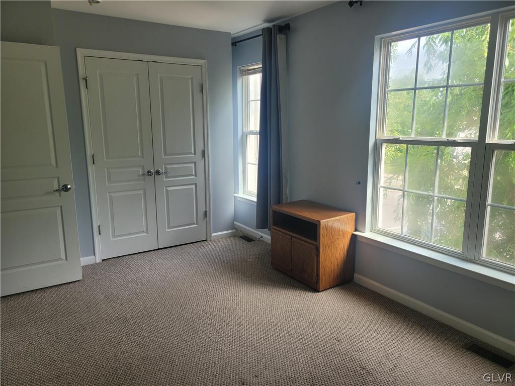 1496 Artisan Court