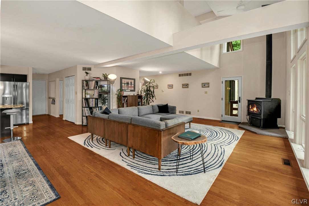 4854 Skytop Drive