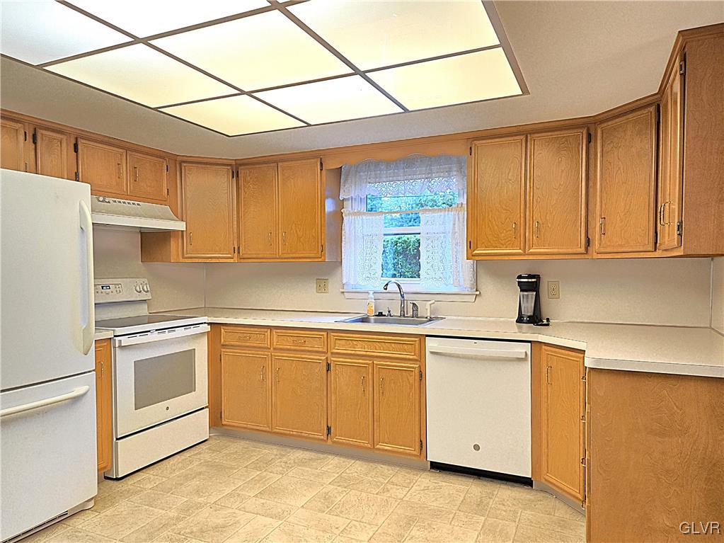 294 Flagstone Drive