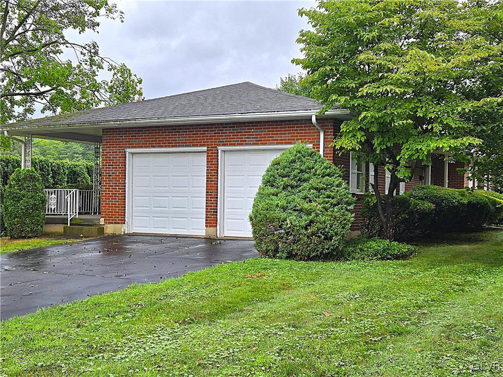 294 Flagstone Drive