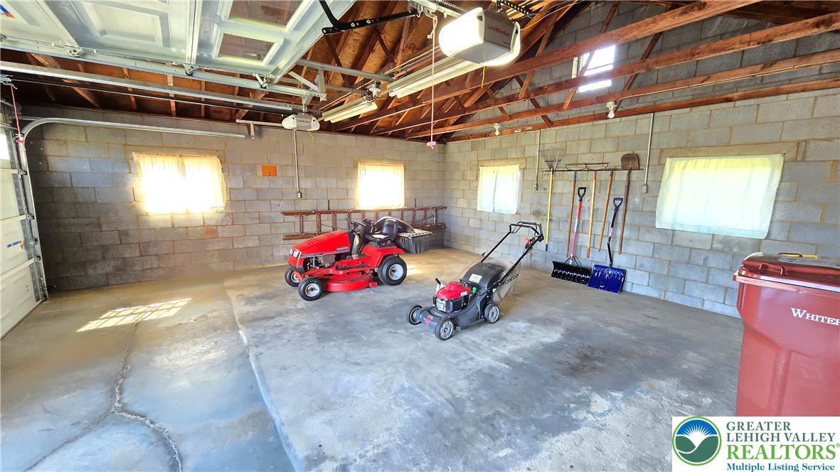 1726 Elmwood Drive