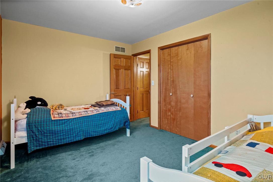 3282 Miriam Drive