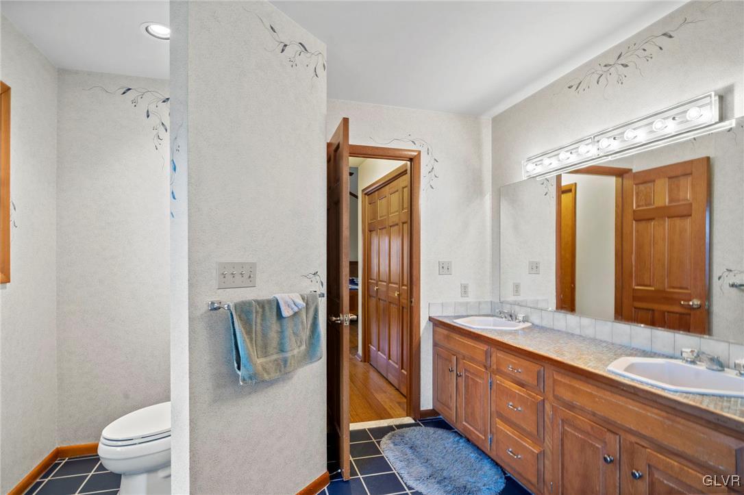 3282 Miriam Drive