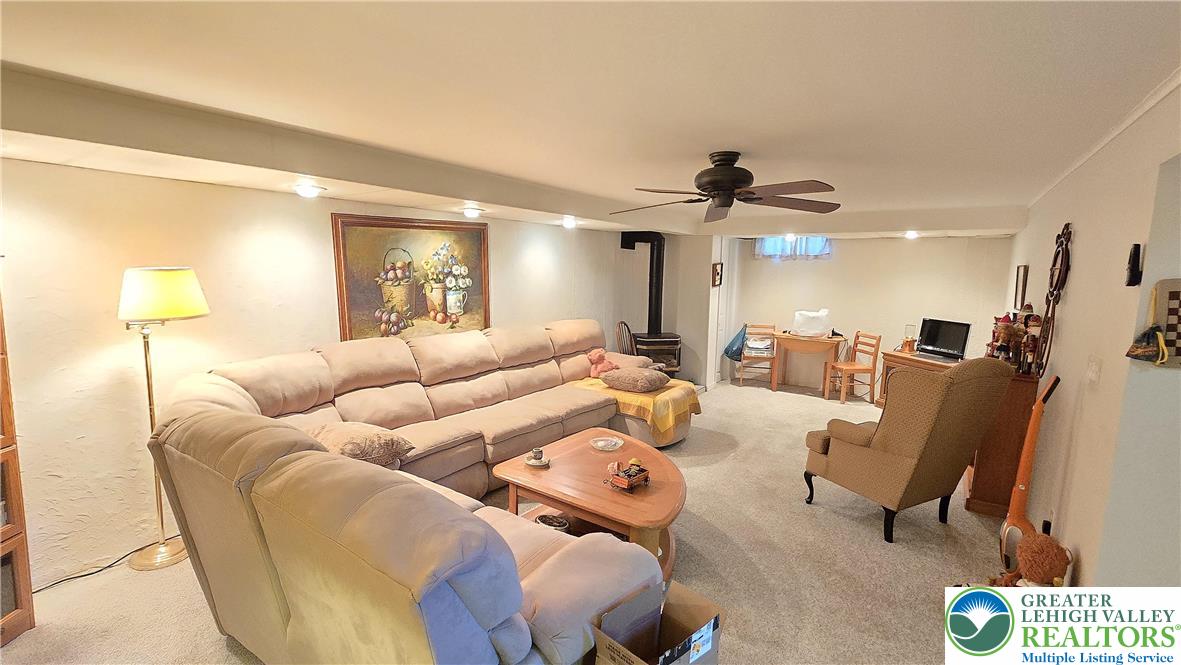 3817 Rosewood Lane