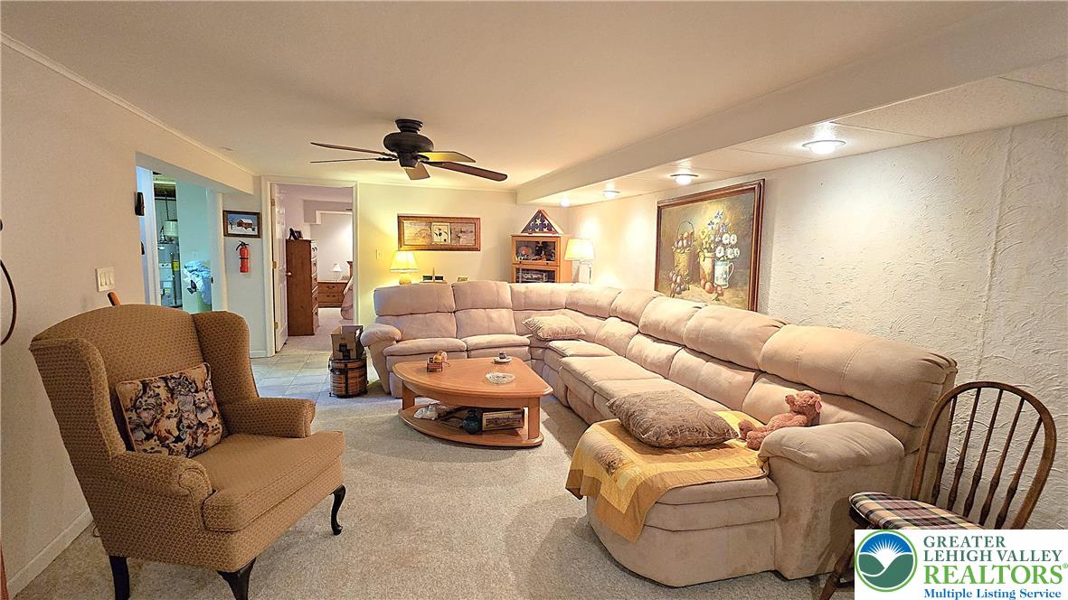 3817 Rosewood Lane