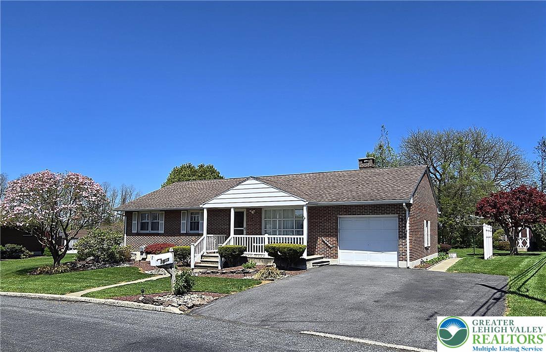 3817 Rosewood Lane