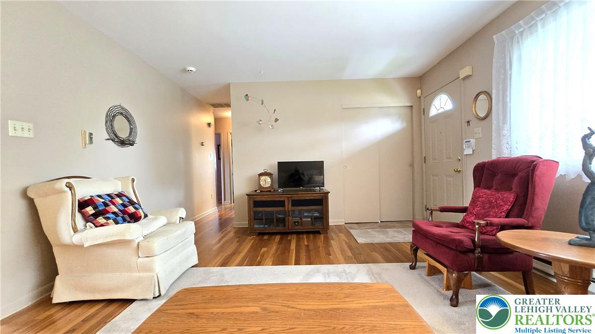 3368 Melrose Lane