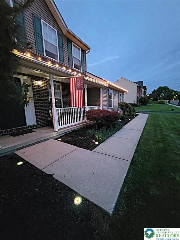 4125 Redbud Drive West