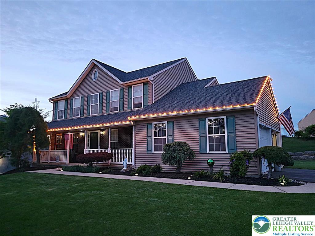 4125 Redbud Drive West
