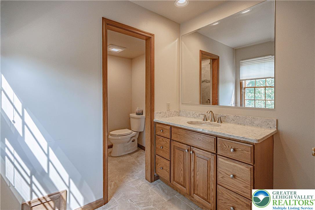 4984 Meadowview Drive