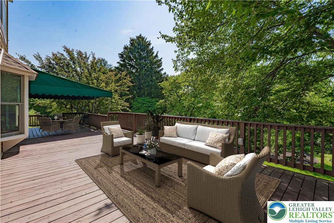 4984 Meadowview Drive