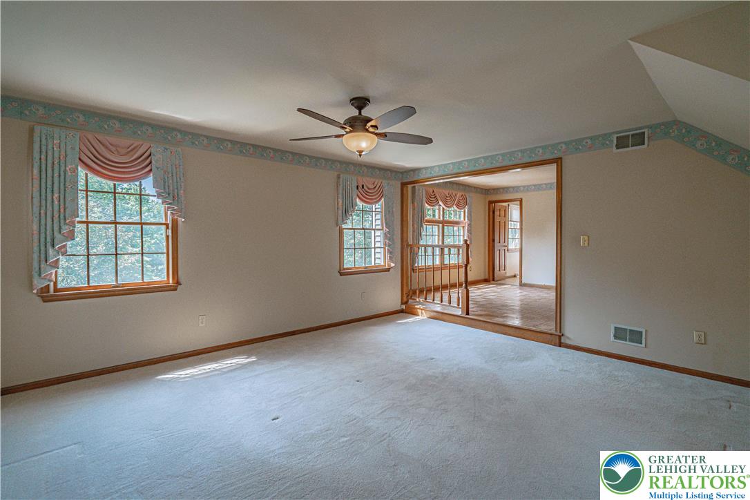 4984 Meadowview Drive
