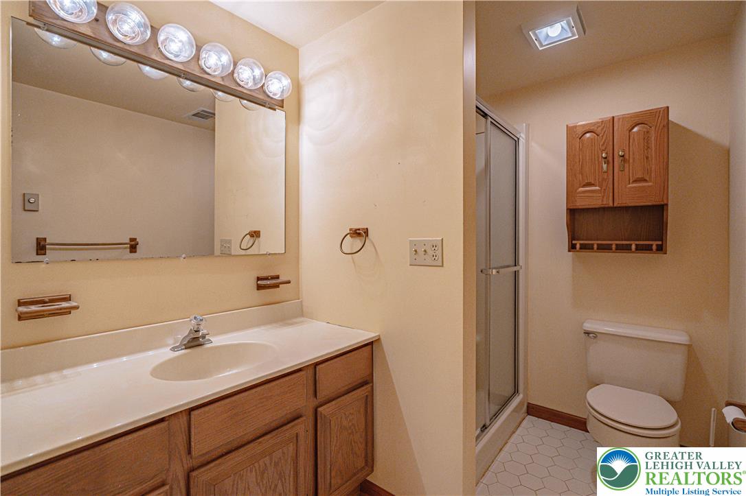 4984 Meadowview Drive