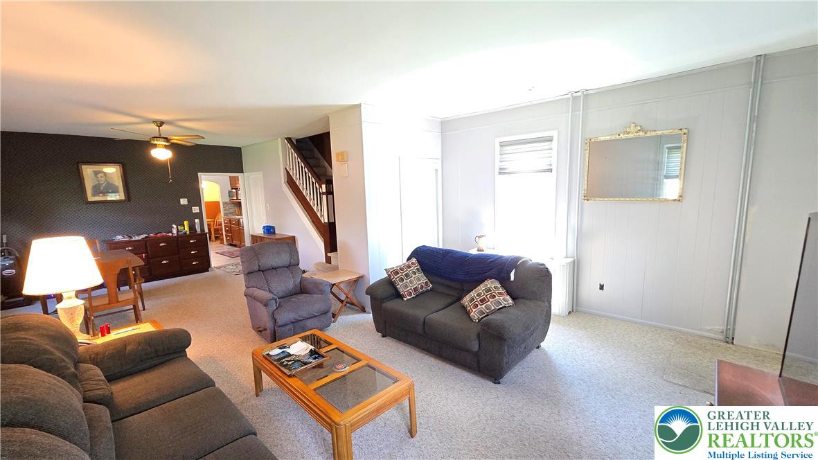 719 Locust Street