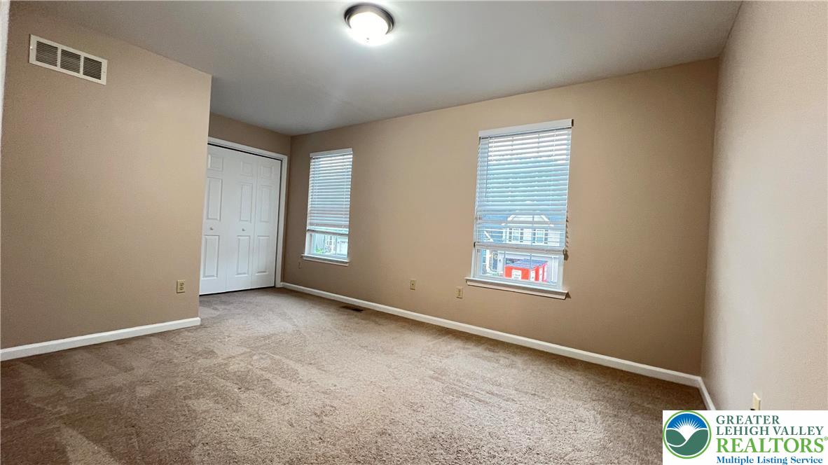 2288 Creekside Drive