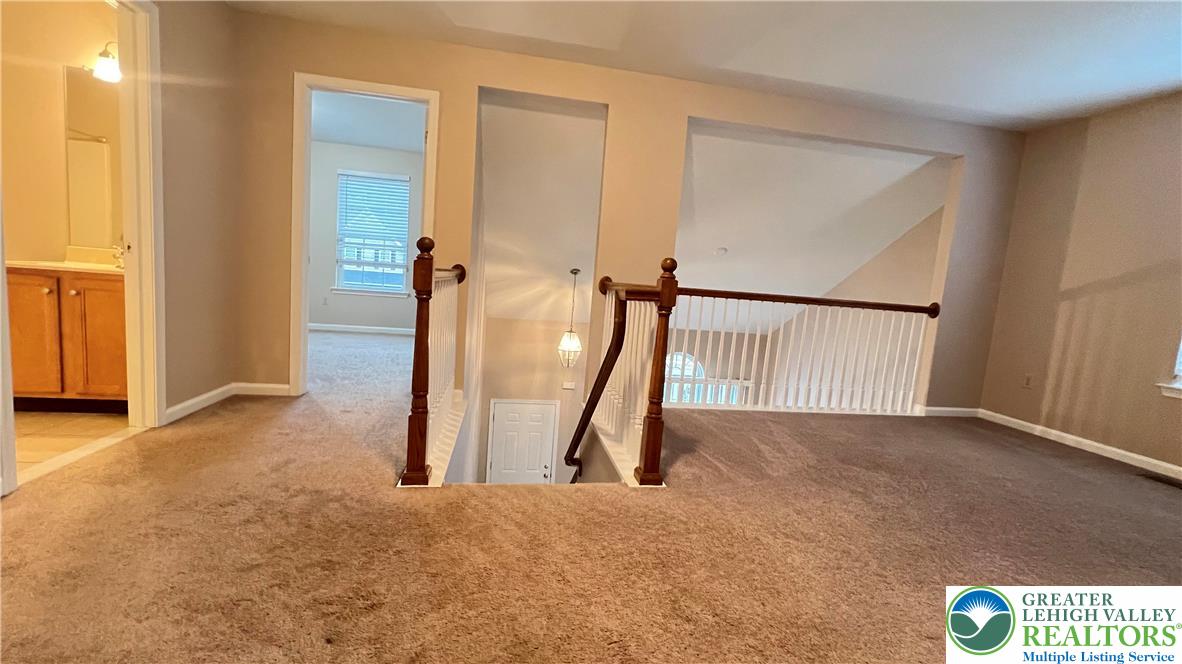 2288 Creekside Drive