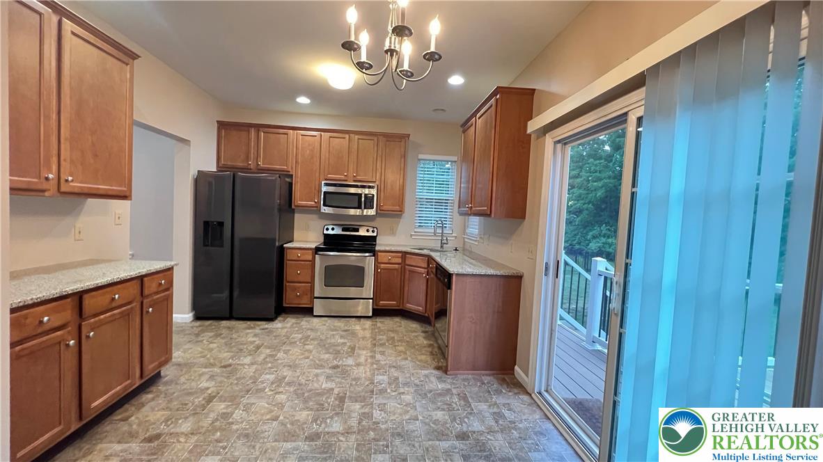 2288 Creekside Drive