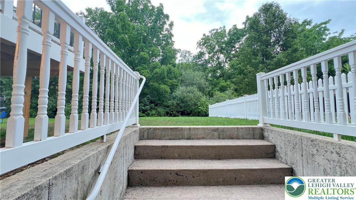 2288 Creekside Drive