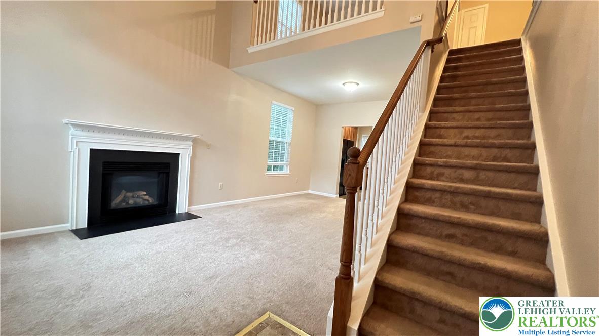 2288 Creekside Drive