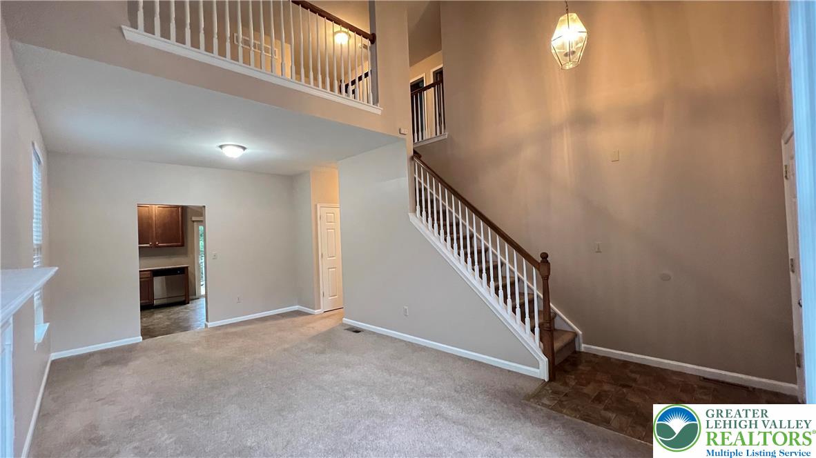 2288 Creekside Drive