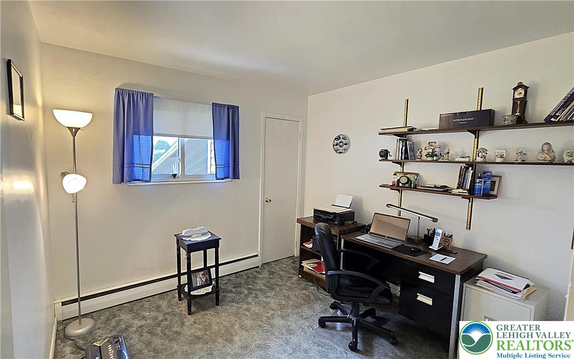 158 North 8th Street