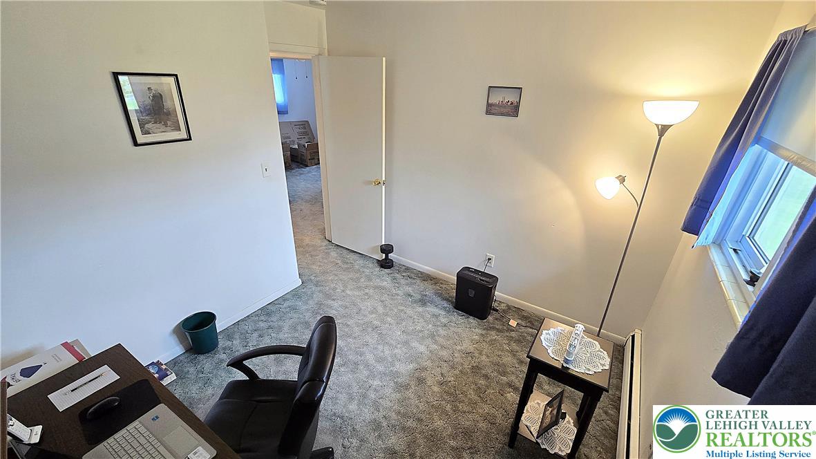 158 North 8th Street