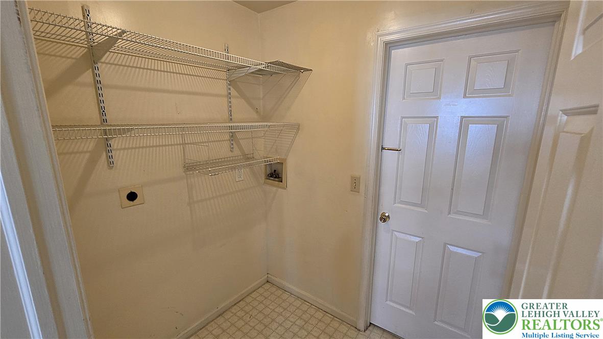 327 Hill Road