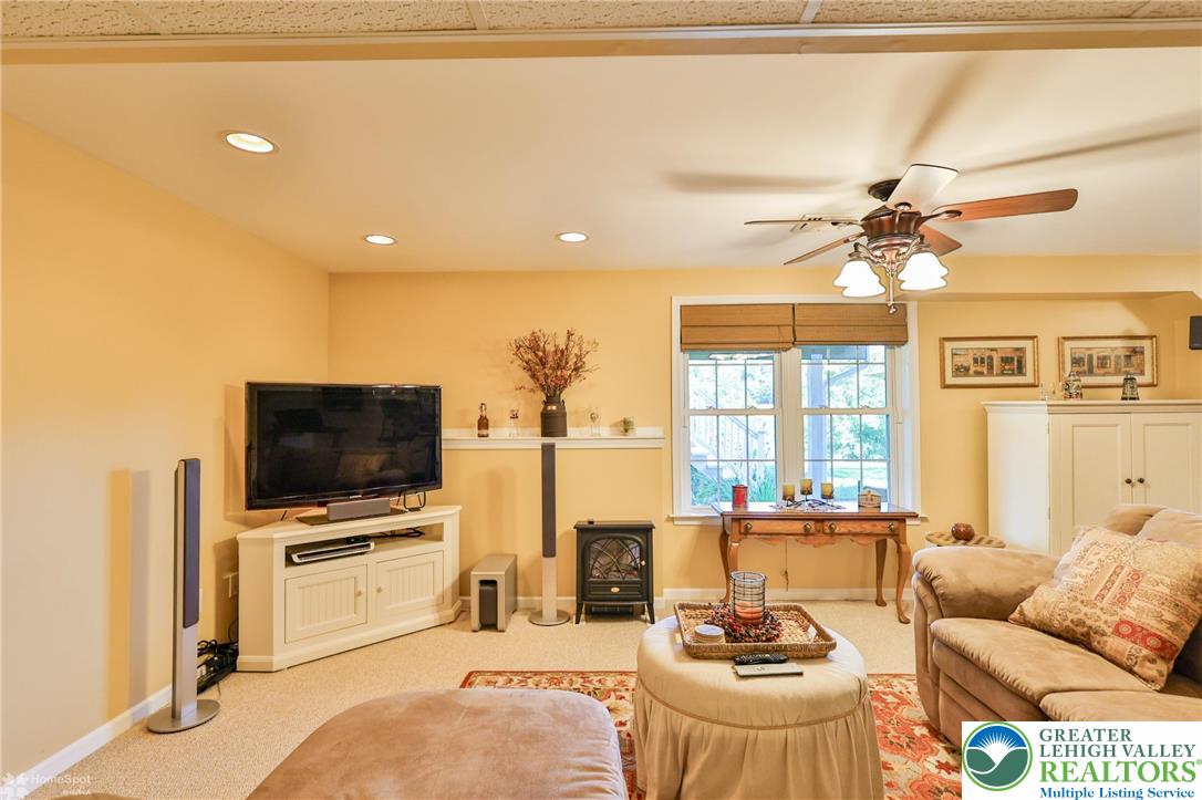 8097 Claussville Road