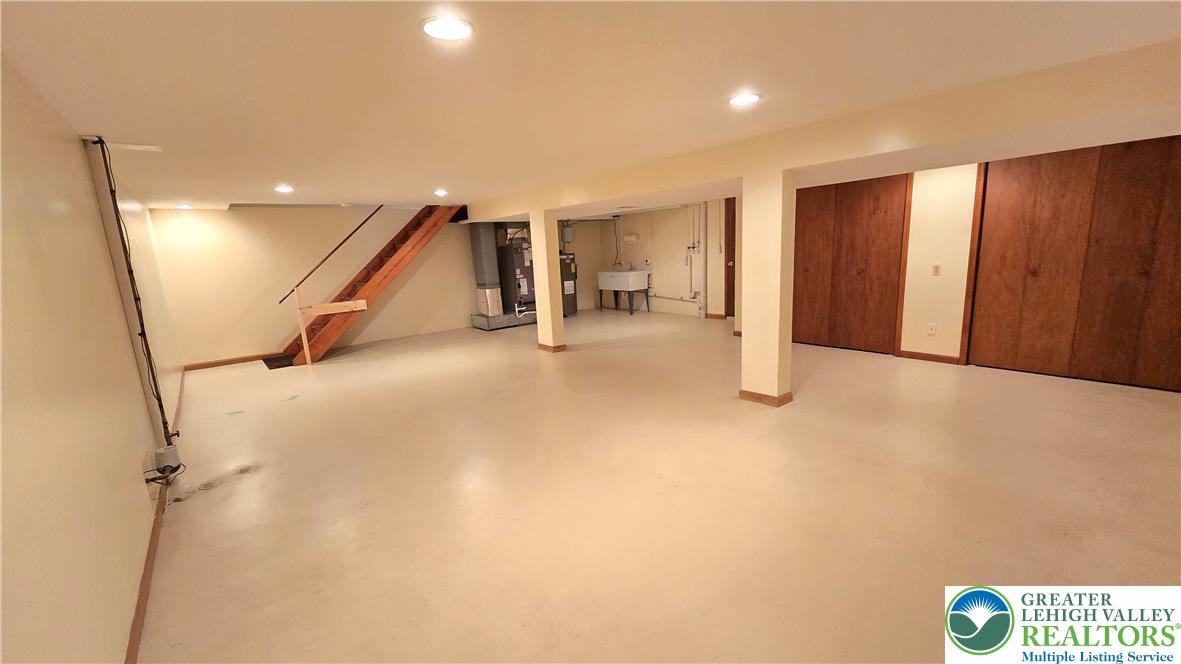 611 Buckingham Drive