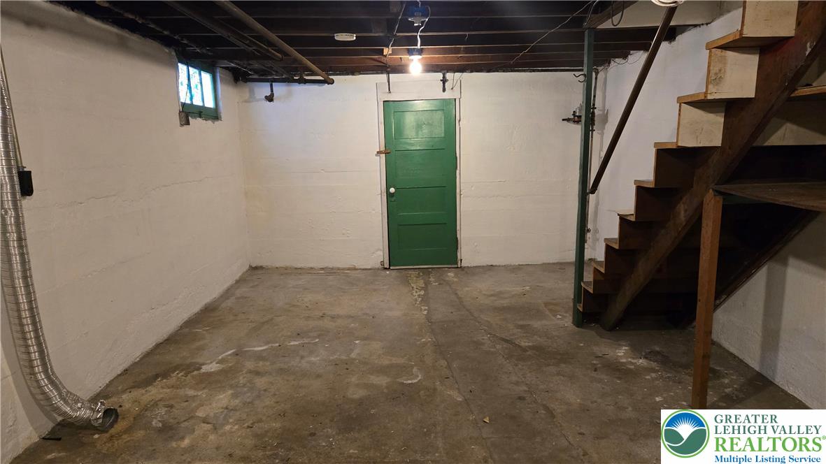 926 East Tilghman Street