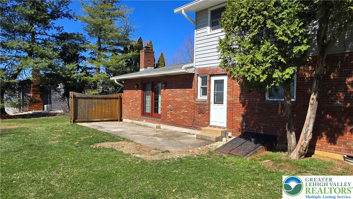 5110 Donna Drive