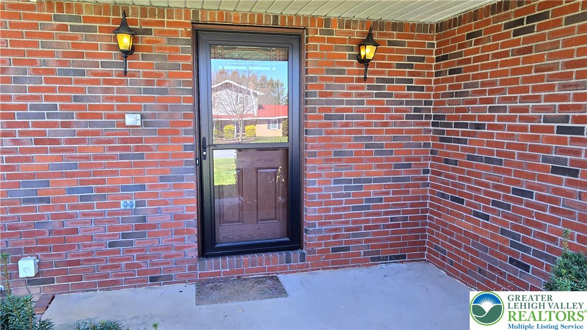 5110 Donna Drive