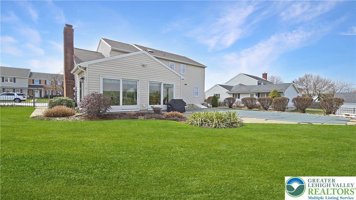 1921 Belleview Drive