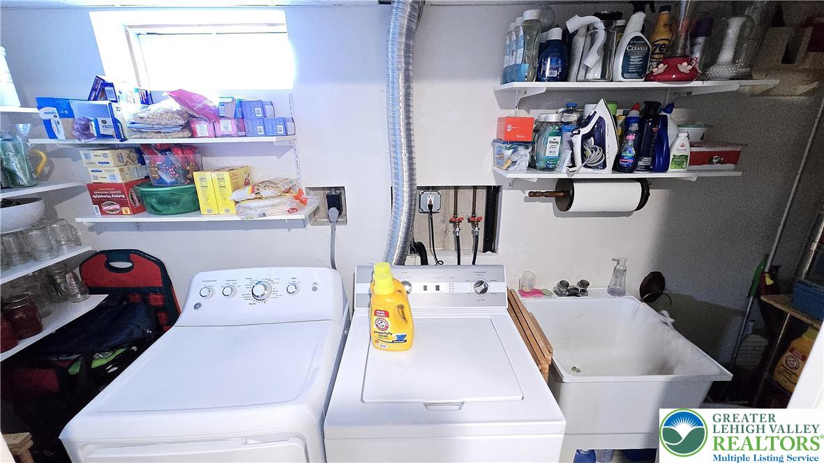 1921 Belleview Drive