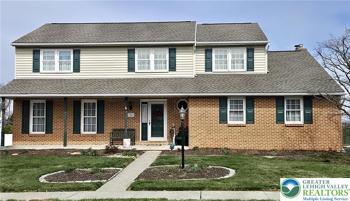 1921 Belleview Drive