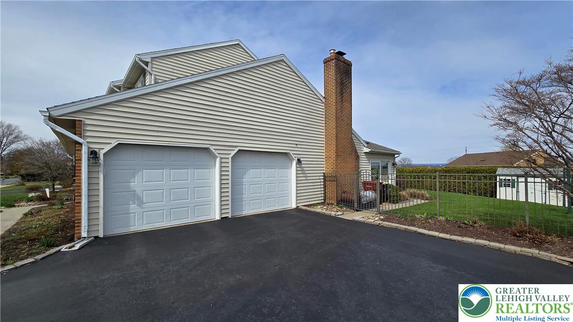 1921 Belleview Drive