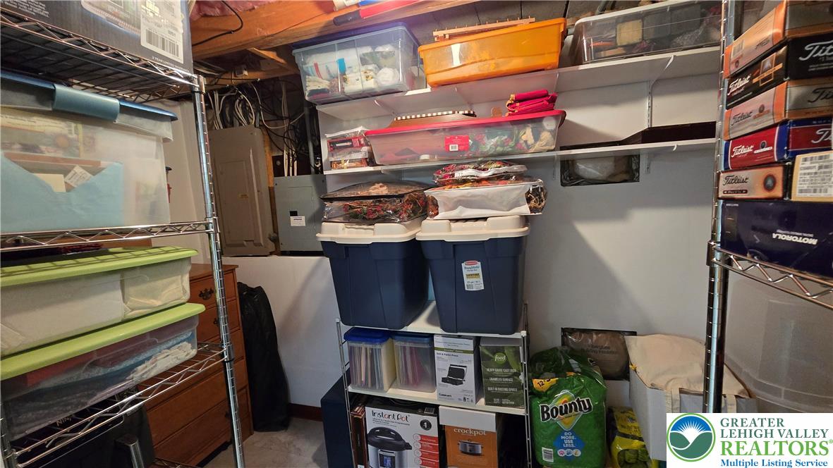 1921 Belleview Drive